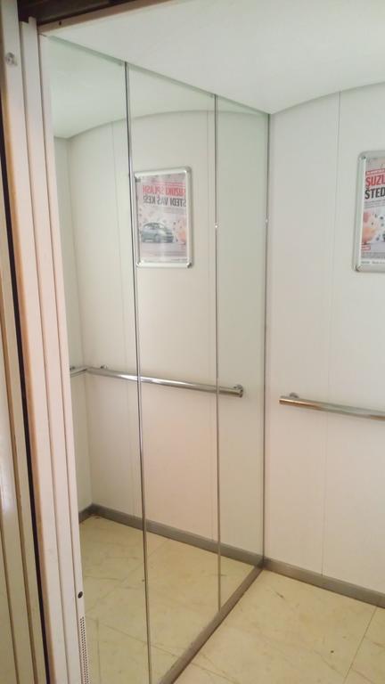 Apartment Viktor,Parking Osijek Ngoại thất bức ảnh