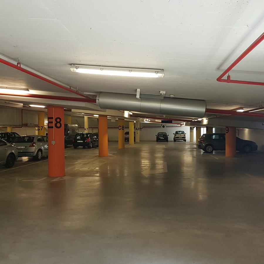 Apartment Viktor,Parking Osijek Ngoại thất bức ảnh
